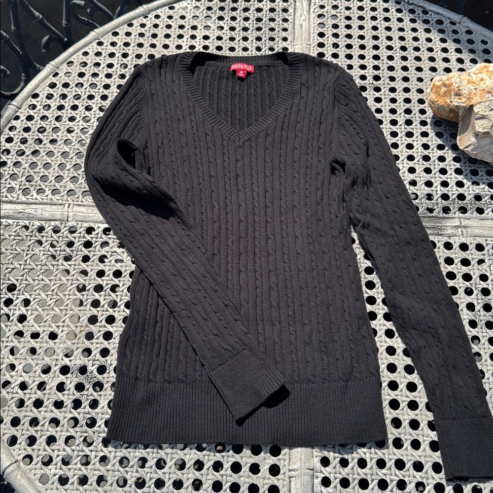 Merona Black V-neck Cable Knit Sweater Size Medium
